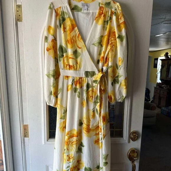 Premier | Dresses | Premier Amour Euc Womens White Yellow Floral Long  Sleeve Maxi Wrap Dress | Poshmark